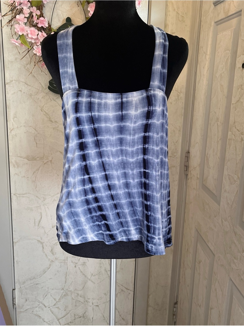 Women's Tie-Dye Square Neck Tank Top - Blue